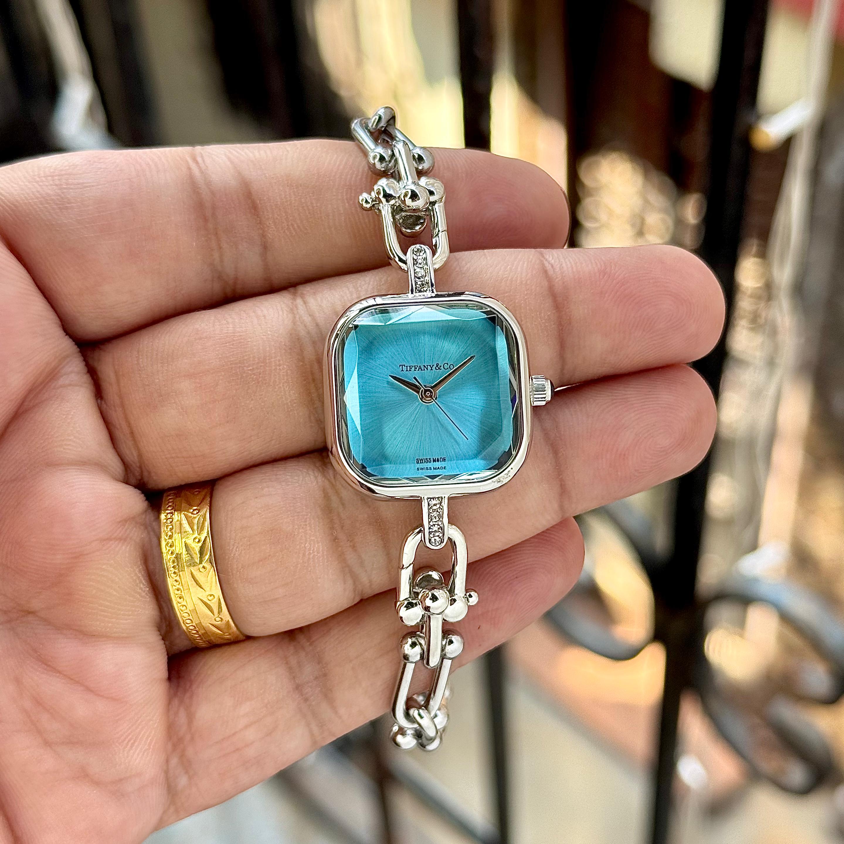 TIFFANY & CO. HARDWEAR – TIMELESS ELEGANCE IN BLUE LUXURY